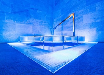 Relax in our whirlpool