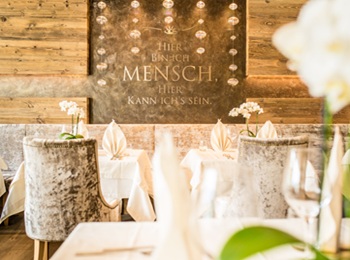 Comfortable "Stube" in the Hotel Sonnblick in Perca